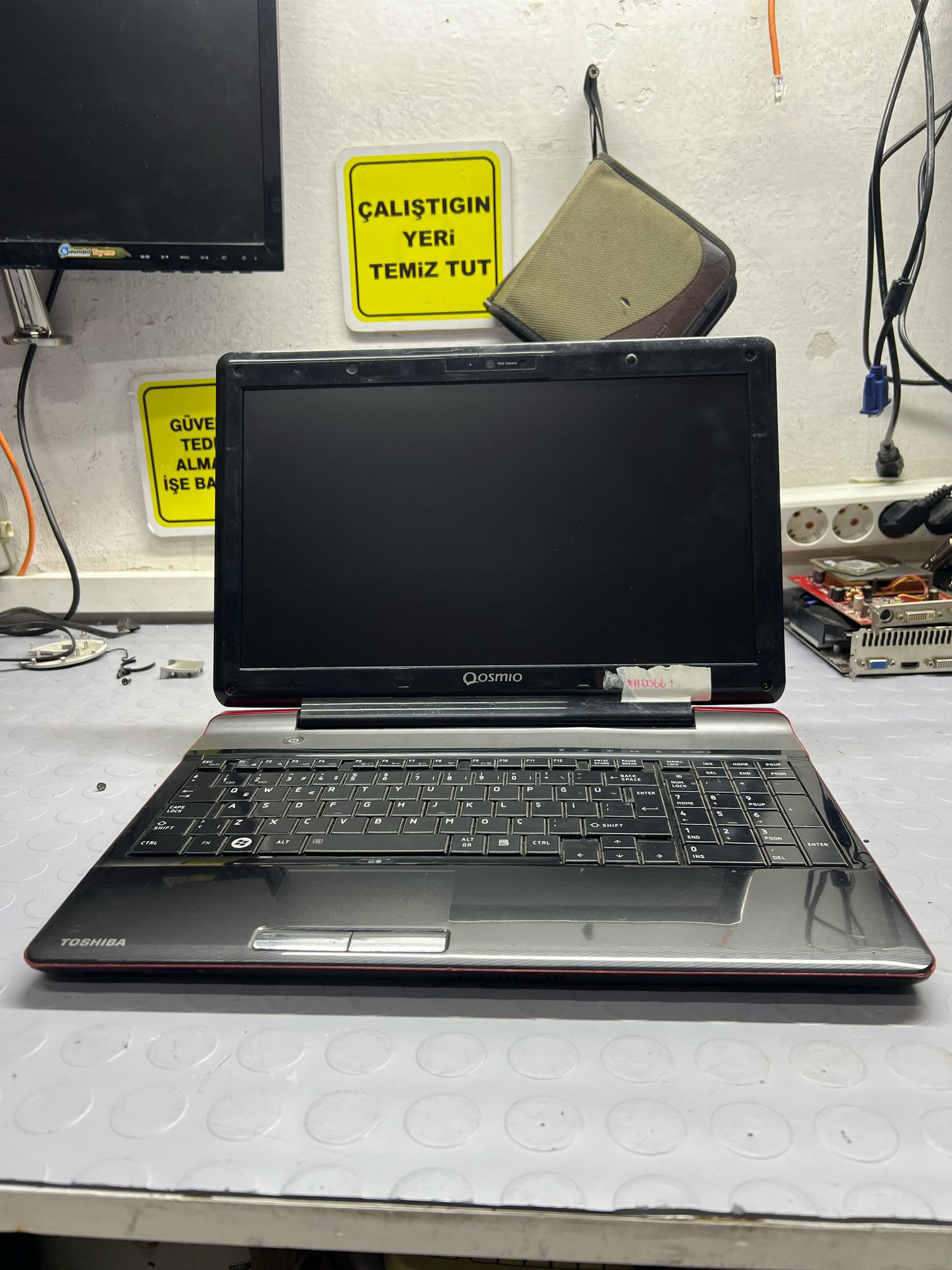 Toshiba Qosmio F60-13k Kasa